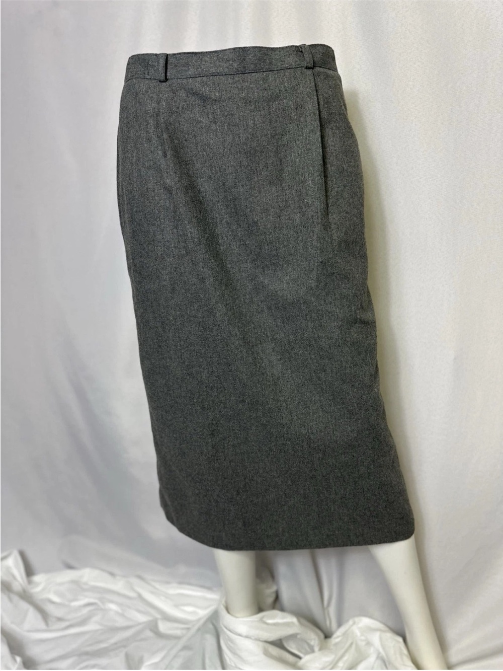 Vintage Russ USA Women's 10 Long Mid-Calf Gray Wool A-Line Lined Skirt w Pockets